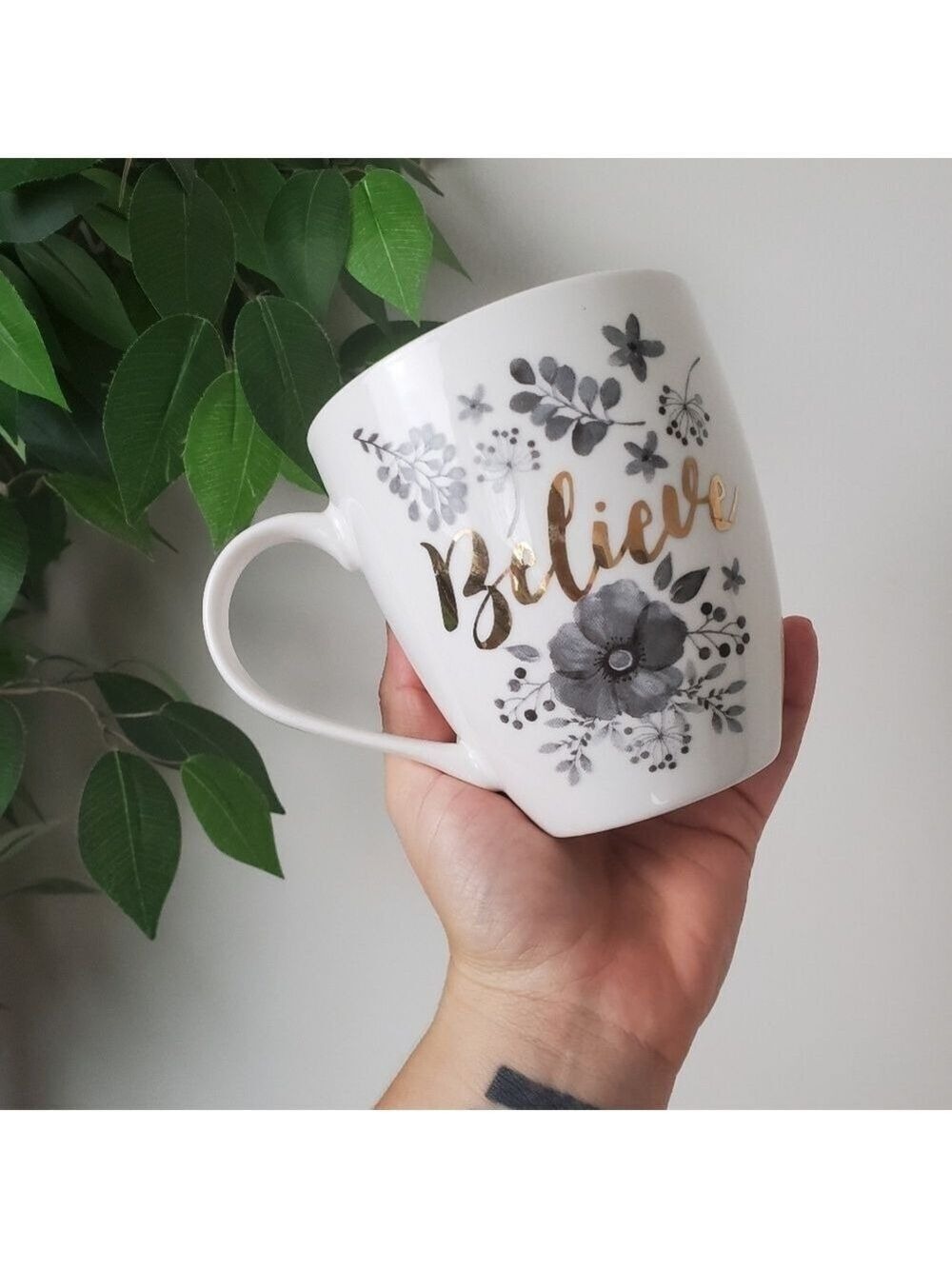 Pfaltzgraff Floral Believe Coffee Mug Candle Mocha Beans